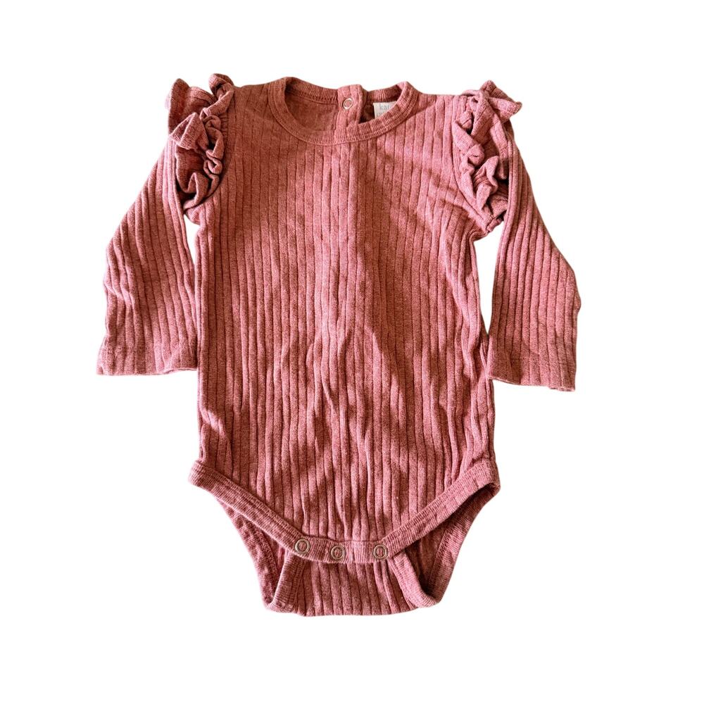 Charming Kate Quinn Pink Ribbed Ruffle Bodysuit 12-18 Months